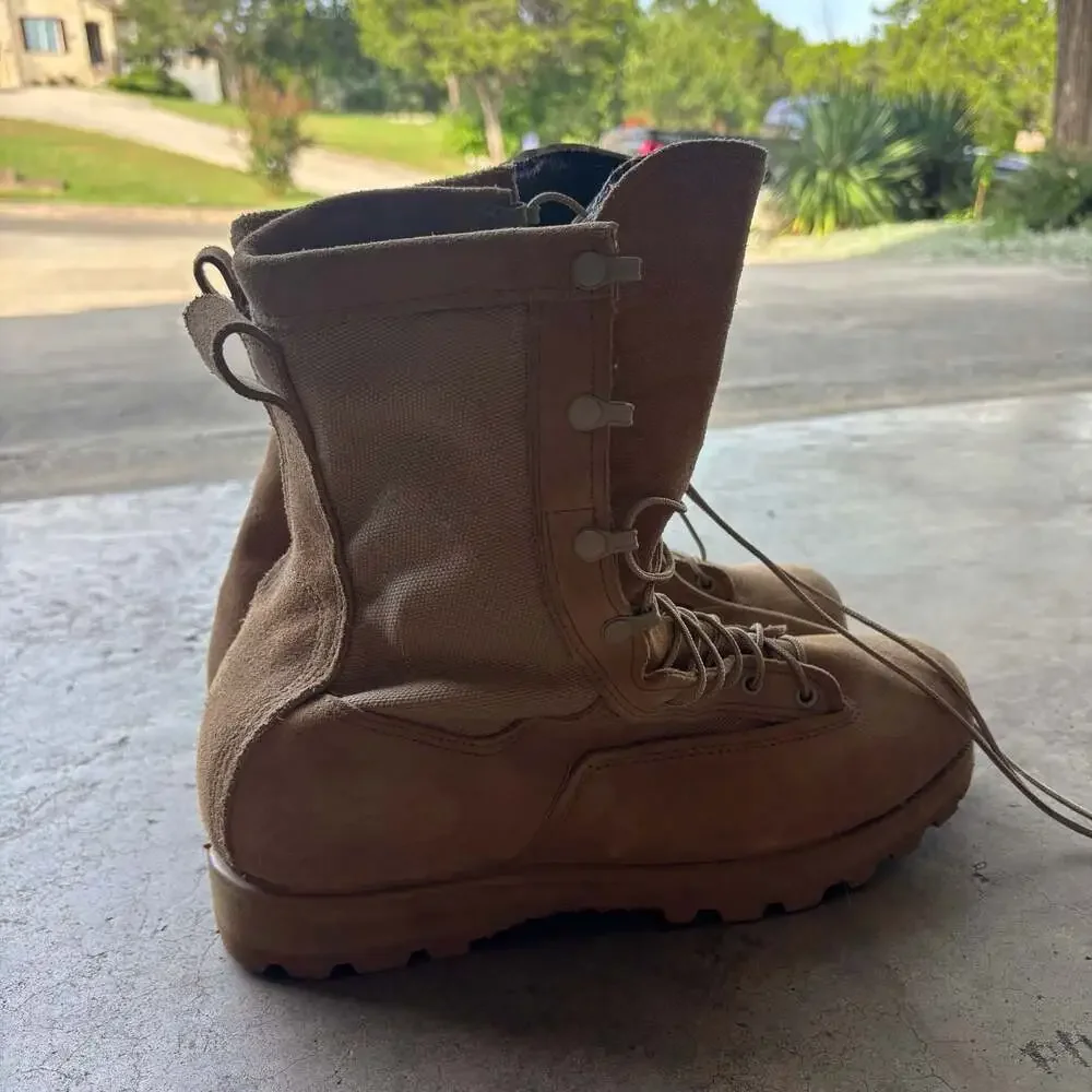Belleville Gore-Tex Desert Tan Military Combat Boots 11W